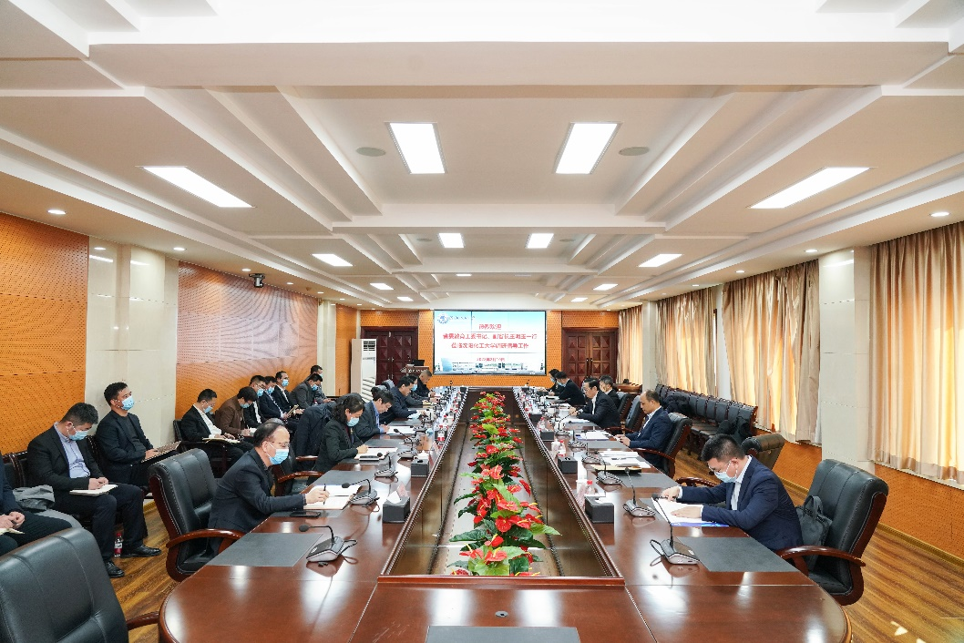 王明玉到沈阳化工大学调研